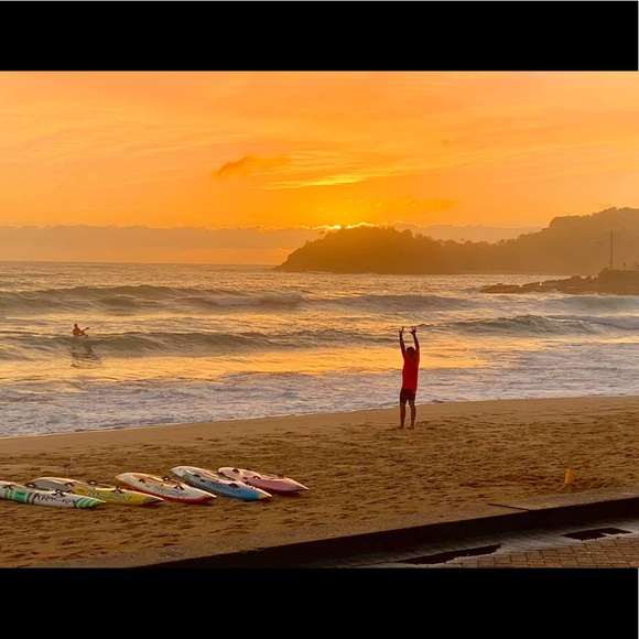 Meet your Posher, Simone - Picture 1 of 1